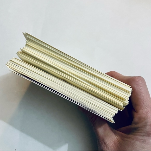 Lot of Approximately 50 Card Catalog Cards - Picture 2 of 6